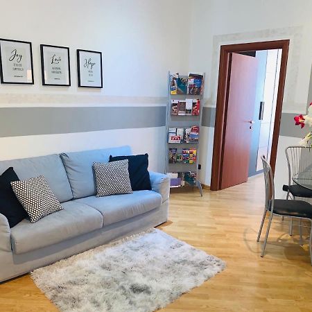 Residenza Arena Apartment Verona Luaran gambar